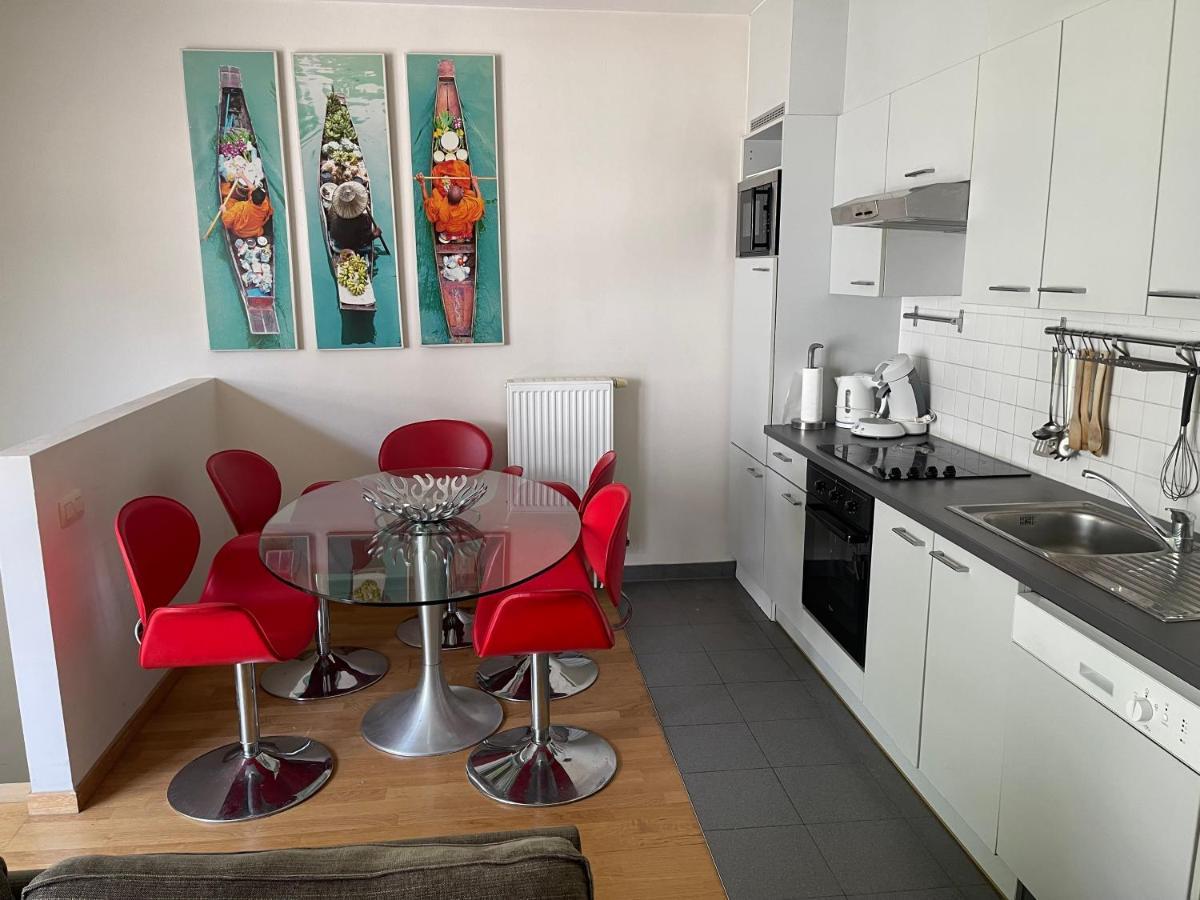 Duplex Tres Agreable Et Tres Calme Daire Brüksel Dış mekan fotoğraf