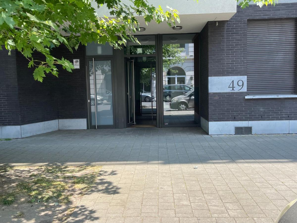 Duplex Tres Agreable Et Tres Calme Daire Brüksel Dış mekan fotoğraf